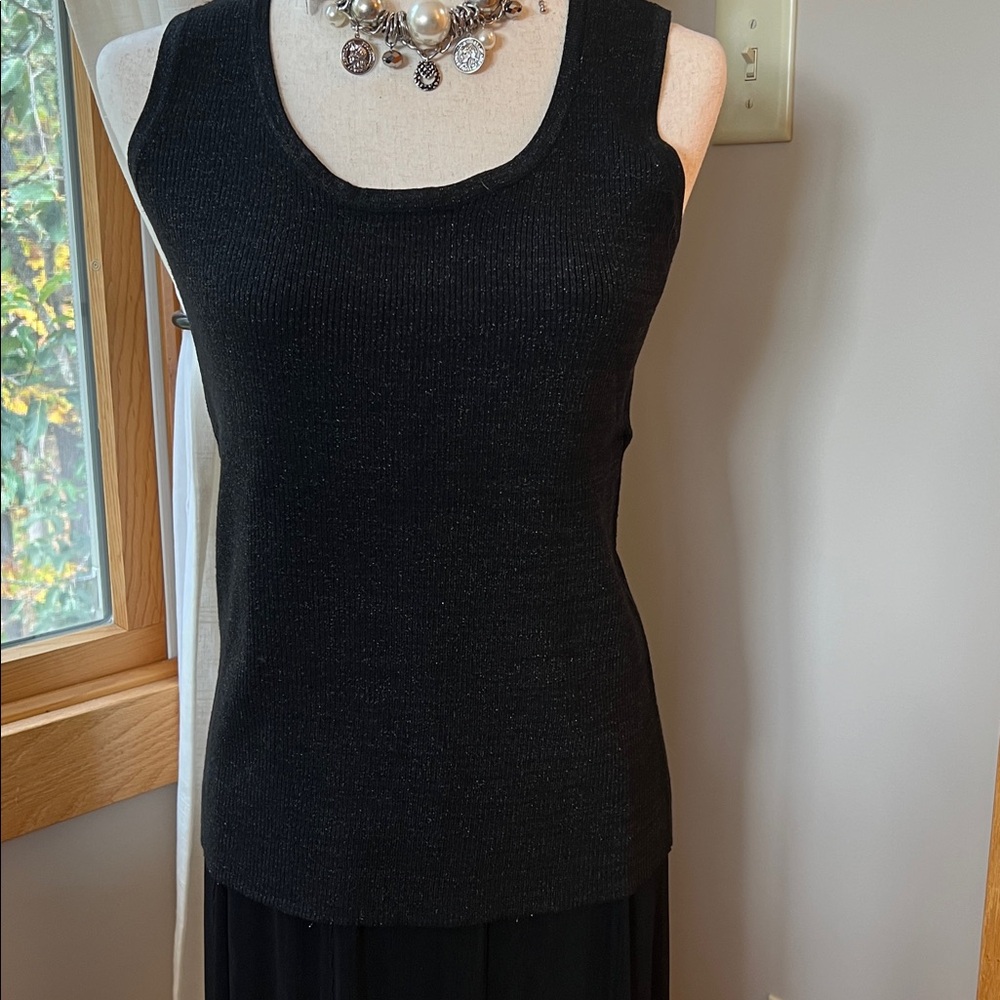 Like NEW Chico's Black Knit Sleeveless Sweater, Shell, Tank, Cami